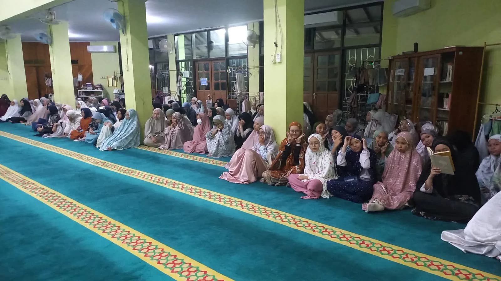Kajian Ahad Subuh