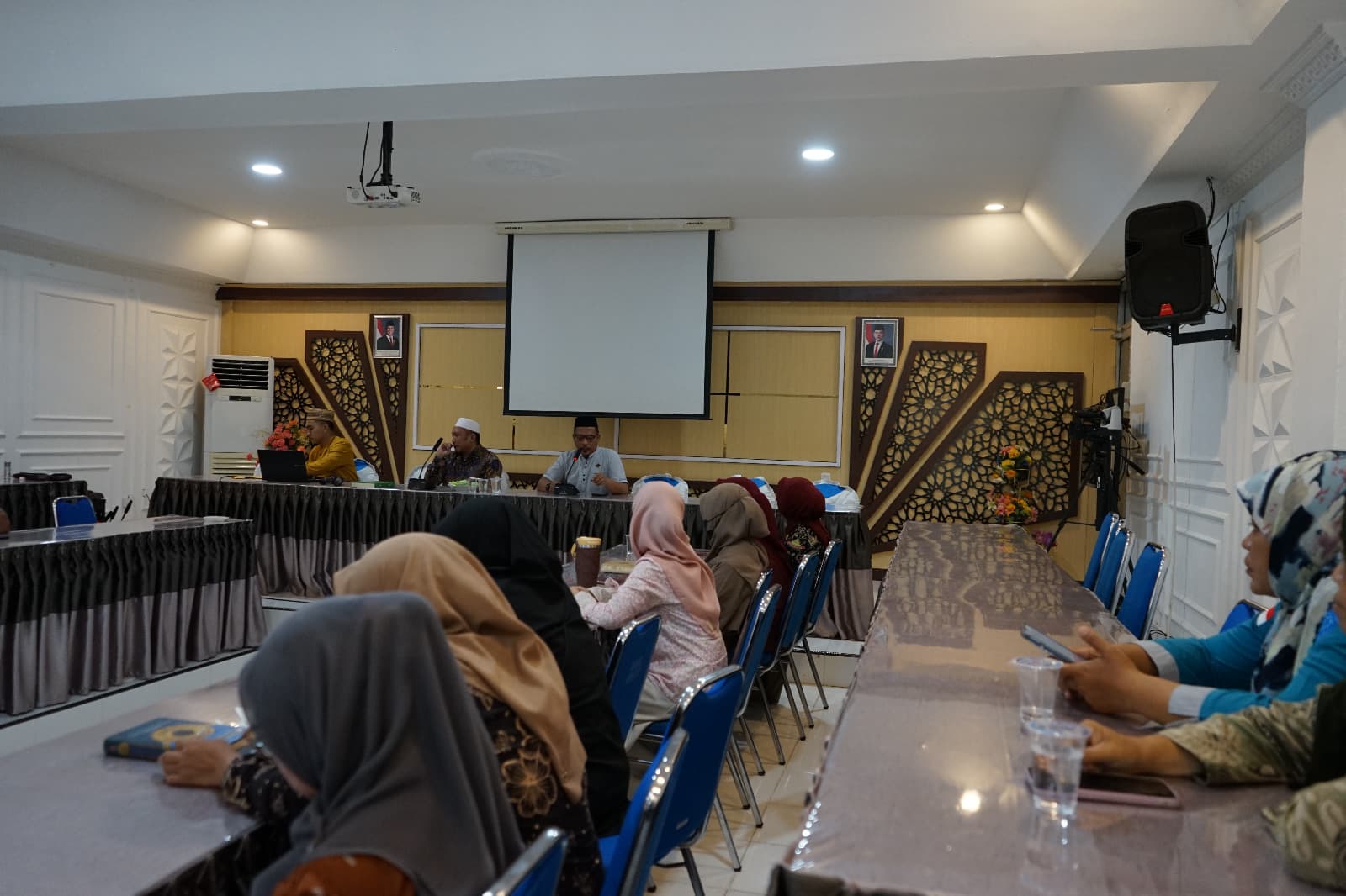 Civitas MAN IC Gorontalo Terima Sosialisasi Program Ibadah Umrah Sahabat Guru 2027