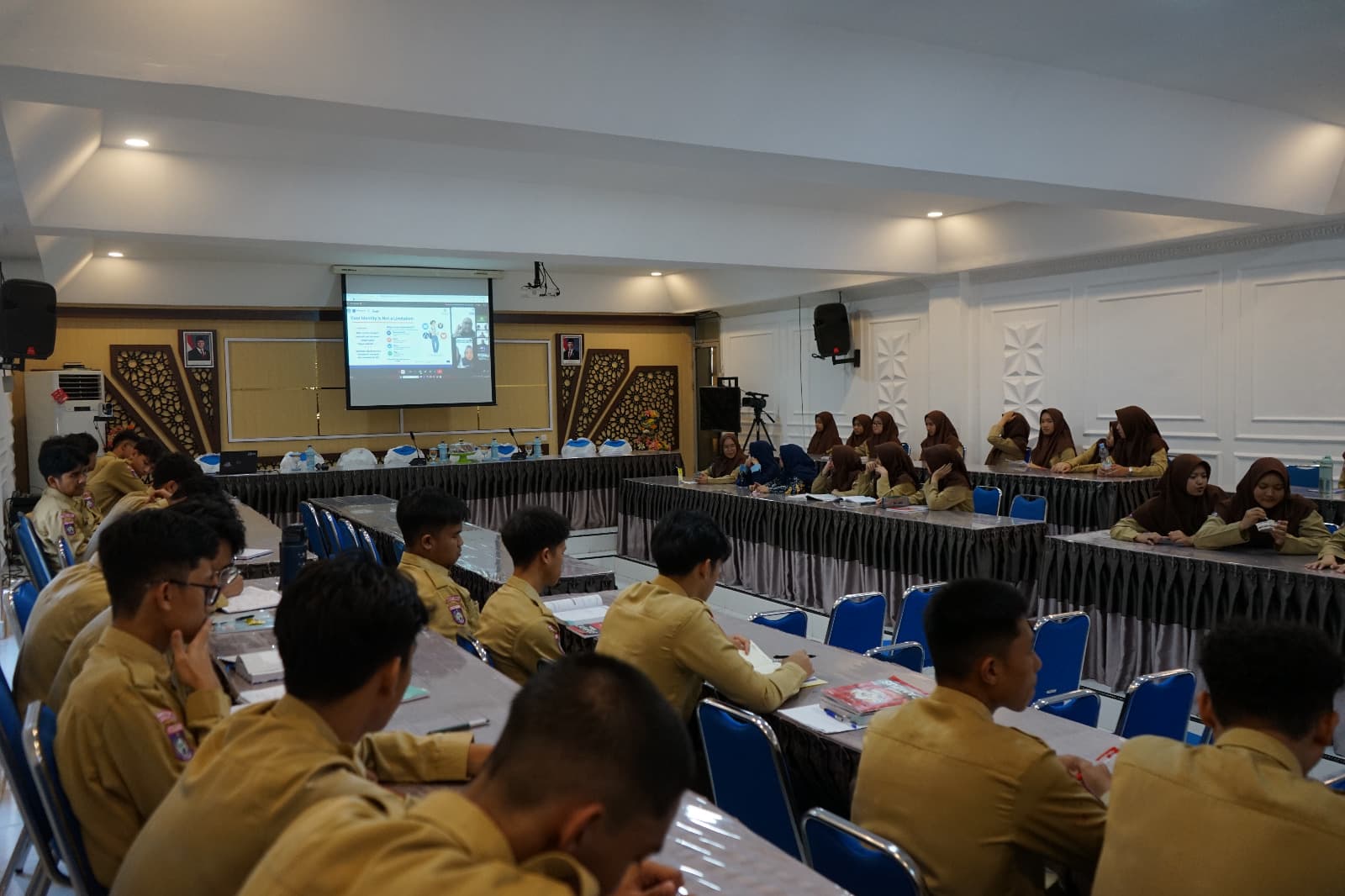MAN IC Gorontalo Perkuat Karakter Murid melalui Bootcamp Regional SMA Unggul Garuda Transformasi 2026