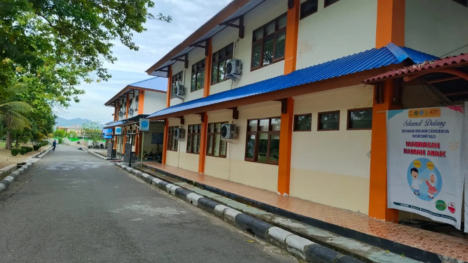 Gedung Pendidikan