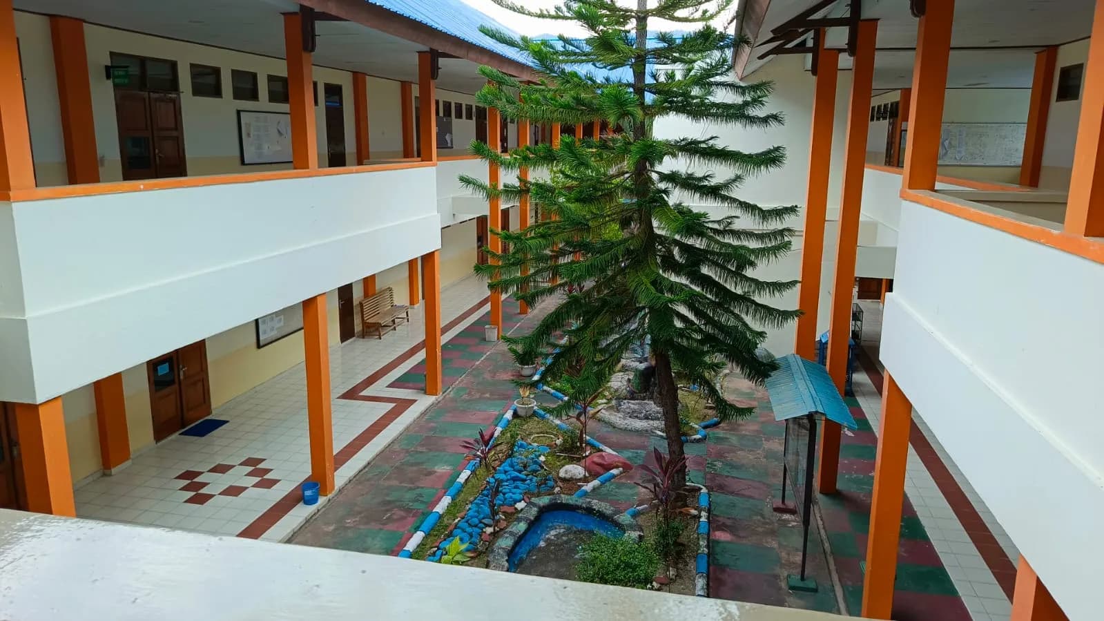 Lantai 2 Gedung Pendidikan 1