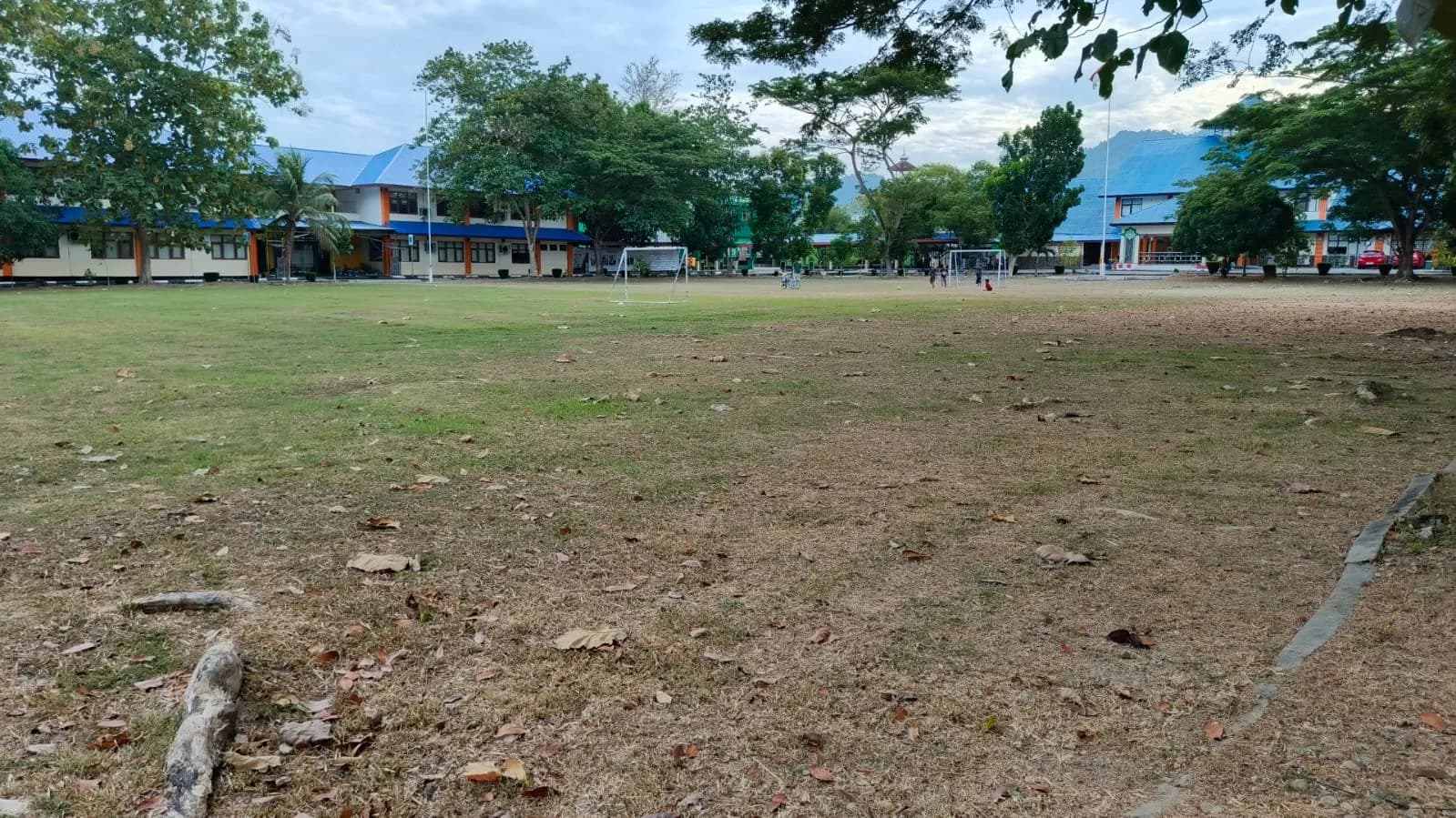 Lapangan Football