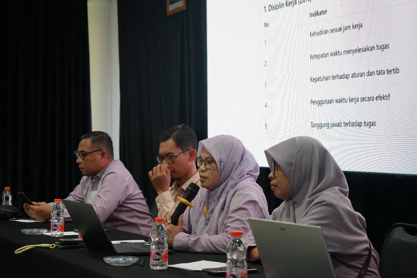Pengembangan Wawasan Tenaga Kependidikan MAN IC Gorontalo