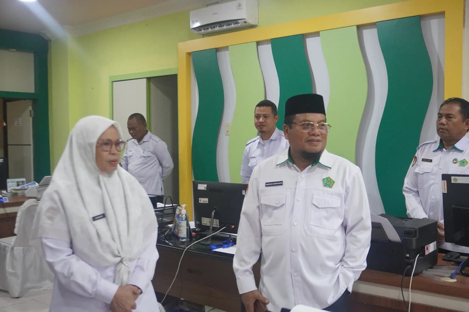 Monitoring dan Evaluasi Sinkronisasi Data BMN di MAN IC Gorontalo oleh Kakan Kemenag Bone Bolango