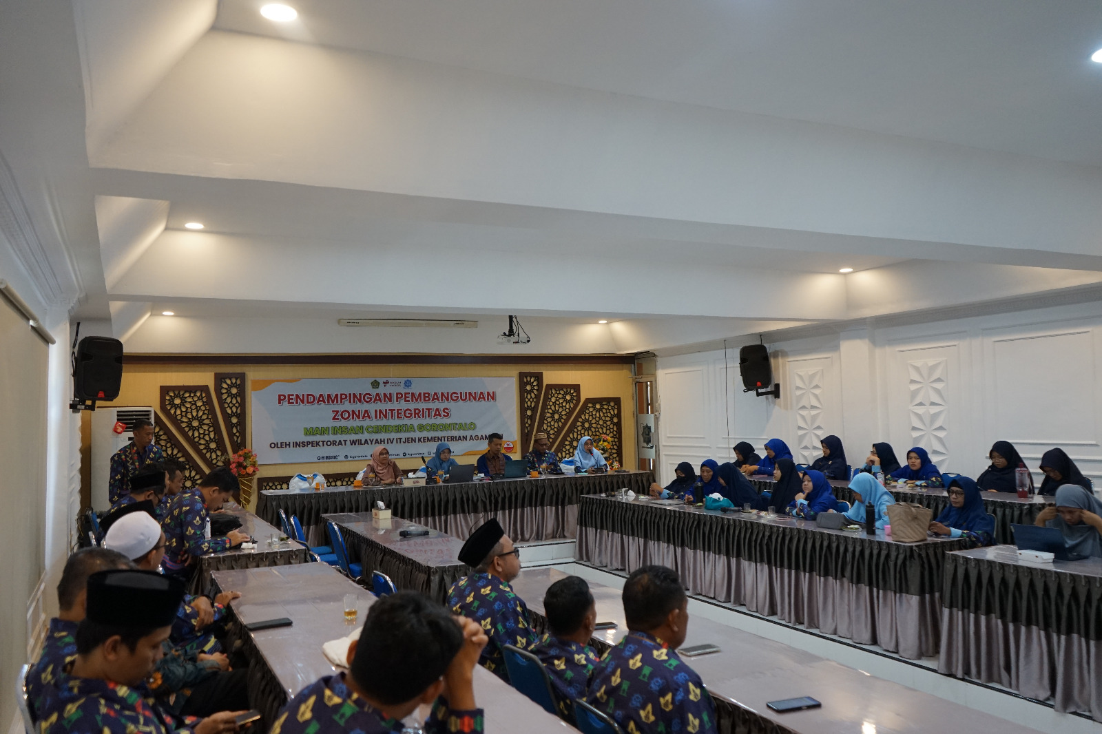 Tim Penilai Internal Inspektorat Jenderal Kemenag RI Lakukan Penilaian dan Pendampingan Zona Integritas di MAN IC Gorontalo